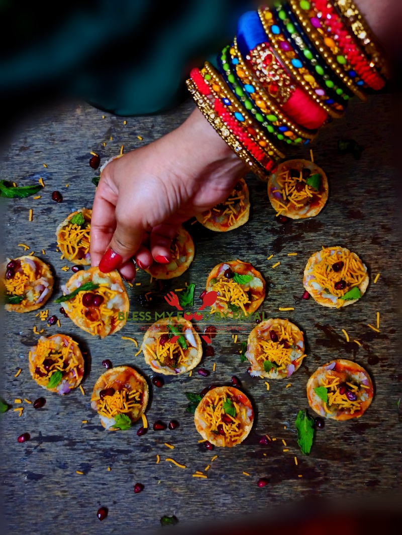 sev papdi recipe | sev puri | indian papdi chat recipe