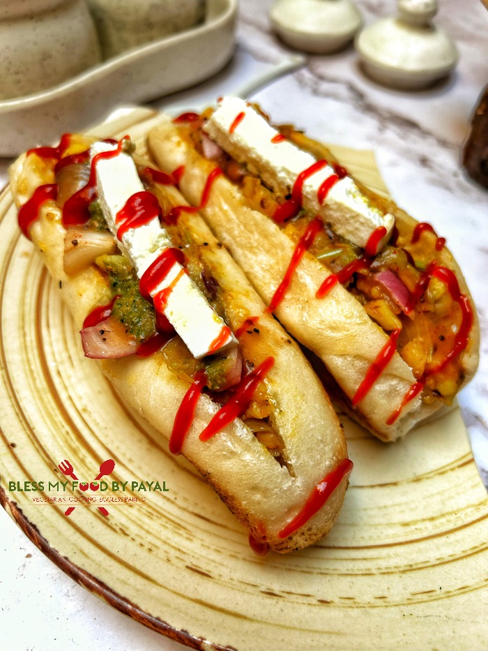Vegetarian hot dogs Indian street food recipe