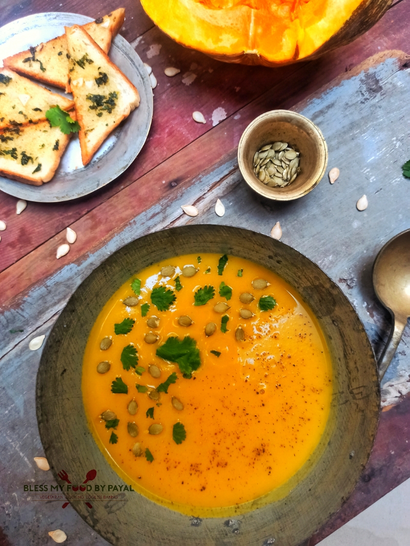 Vegan Pumpkin soup with fresh pumpkin