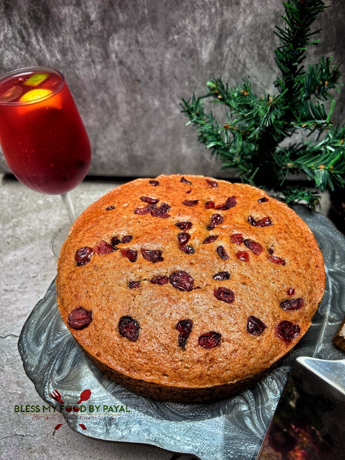 Vegan cranberry cake with dried cranberries