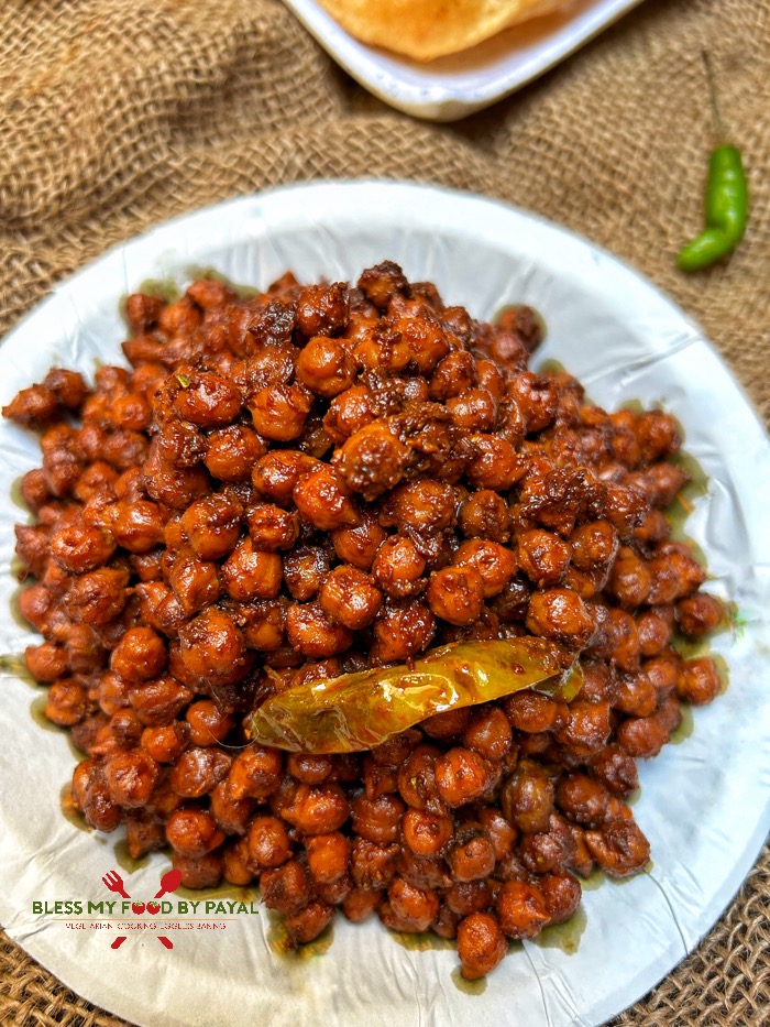 Sukhe kale chane recipe | Dry Brown Chickpeas recipe