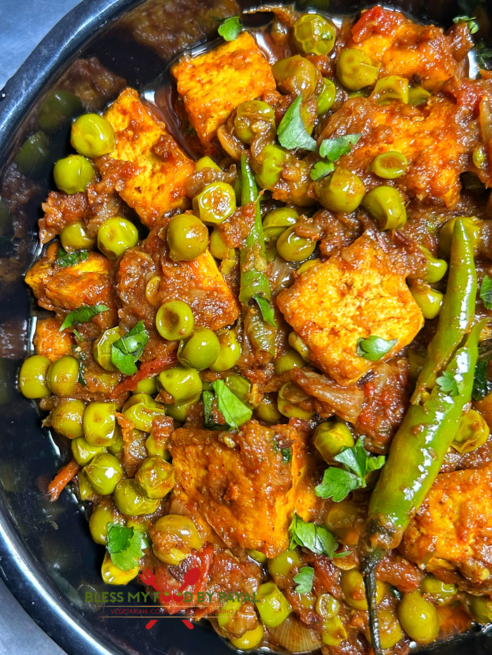 Indian Vegan Matar Tofu Curry