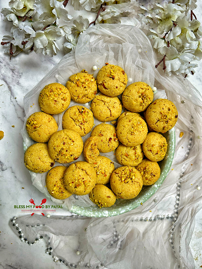 Vegan Cookies with Salted Pistachios