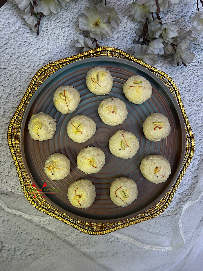 Malai Ladoo with paneer