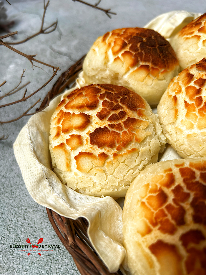 Vegan Tiger Buns (Tiger Bread | Dutch Crunch Rolls | Giraffe Bread)
