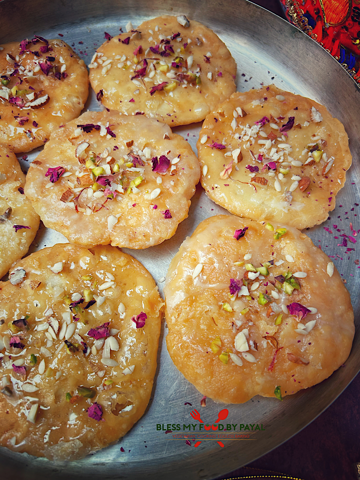 Crispy & Sweet Meethi Mathri Recipe for Karwa Chauth Vrat