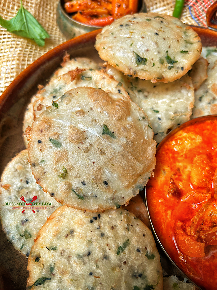 Murauri Recipe | Radish Poori | Muli Ki Puri Recipe