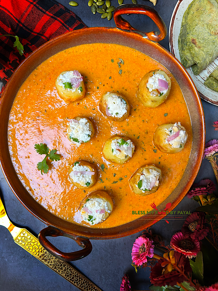 Banarsi Dum Aloo Recipe | Paneer Khoya stuffed Aloo | Bharwan Aloo Recipe