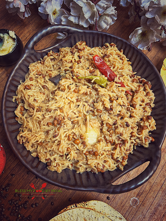 Black Urad Dal Khichdi for Makar Sankranti | Makar Sankranti special Whole Urad Dal Khichdi recipe