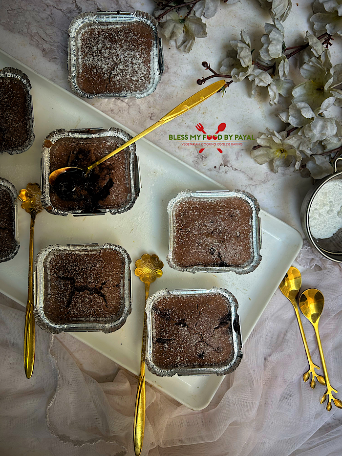 Eggless Mini Choco Lava Cakes | Eggless Individual Chocolate Lava Cakes | Gooey Eggless Molten Chocolate Cakes