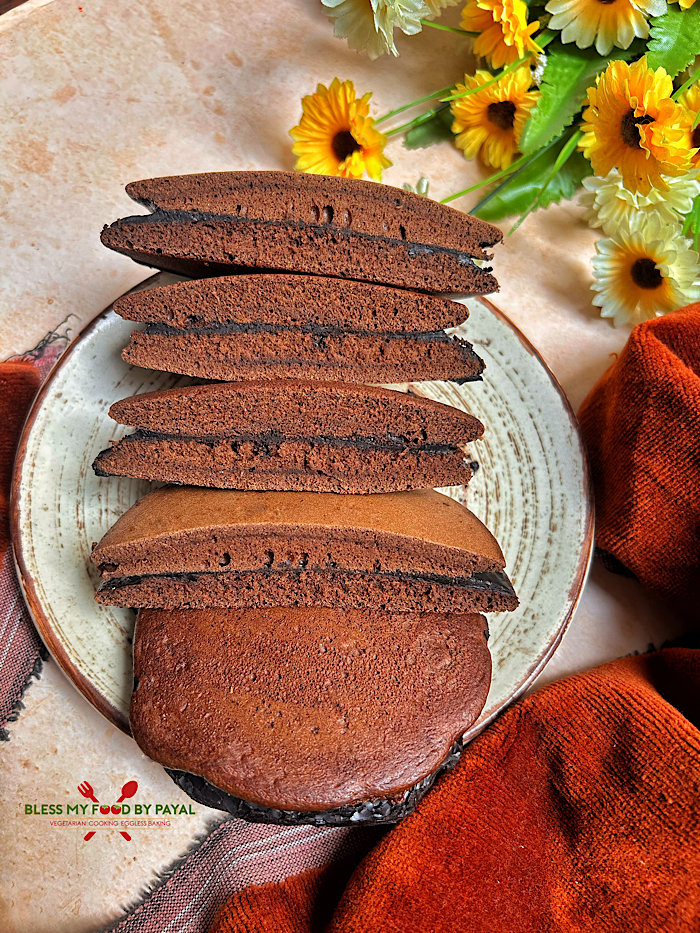 Best Eggless Dora Cake Recipe | Eggless Dora Cake Recipe Easy | Eggless Dorayaki Cake Recipe
