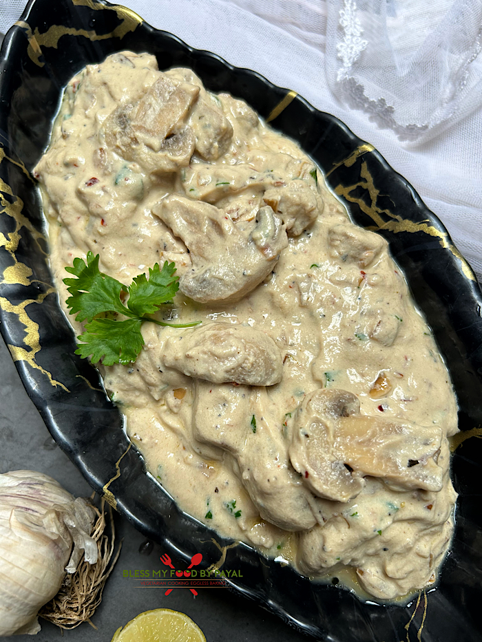 Creamy High-Protein Garlic Lemon Coriander Mushrooms | Vegan Garlic Mushrooms in Tofu Sauce | Lemon Garlic Coriander Mushrooms