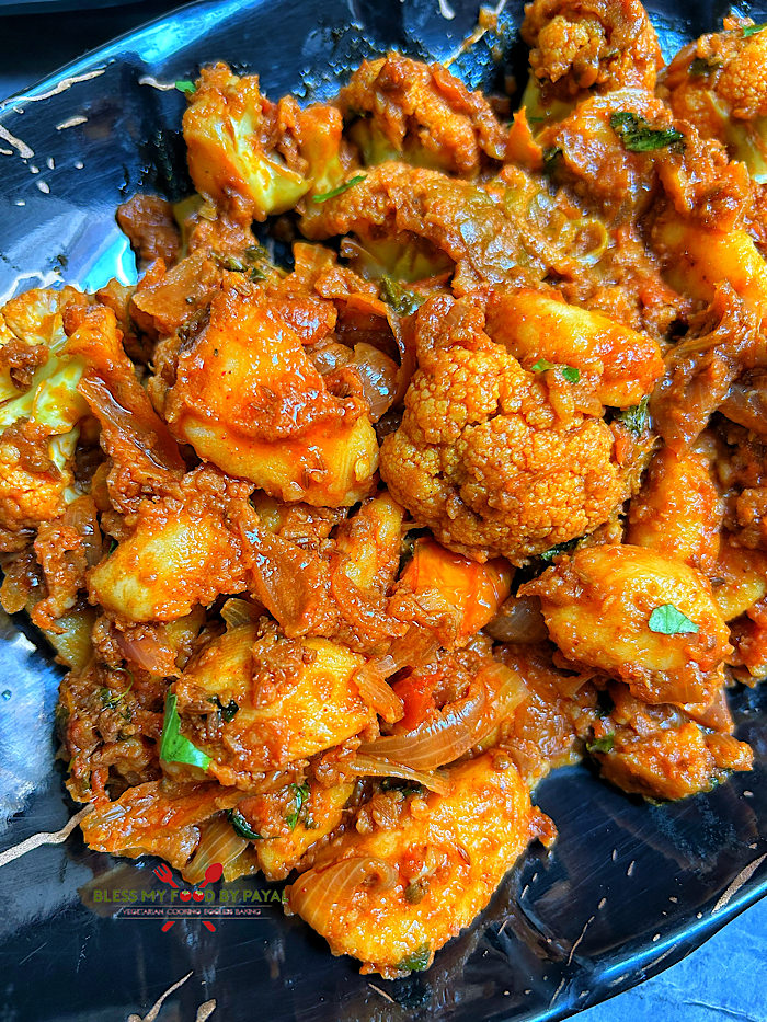 Shaadi Wali Aloo Gobi | Dhaba Style Aloo Gobi Recipe