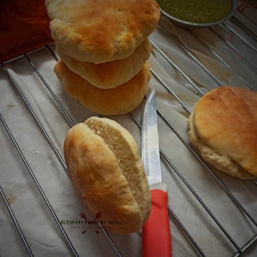Kulcha (chole wala) recipe | pocket kulcha recipe | street food bakery kulcha recipe
