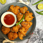 Besan and Rava Bhajiya Recipe | Suji aur Besan ke Pakode recipe