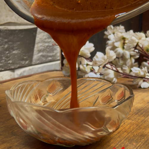 Khatti Meethi Khajoor ki Chutney | Easy Dates, Jaggery and Tamarind Chutney Recipe